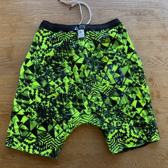 Control Sector Reversible Sequin Set – Neon Jungle Edition - Picture 13 of 16